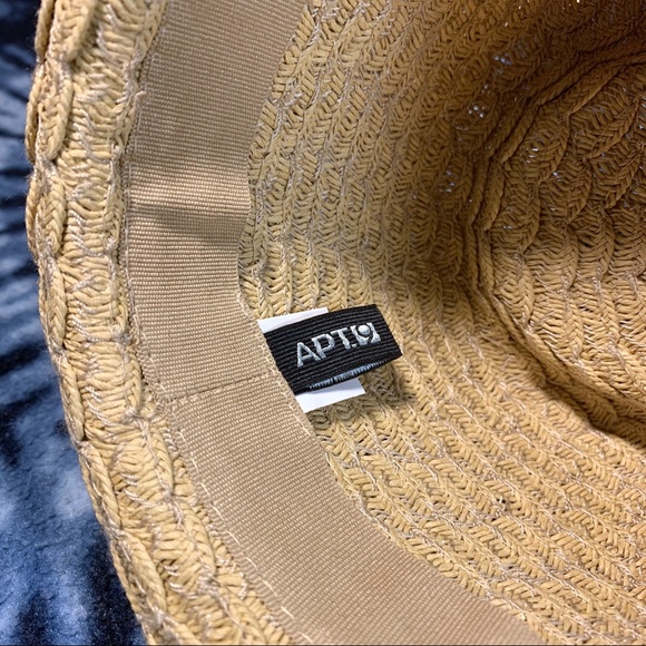 Straw Hat - Picture 6 of 8